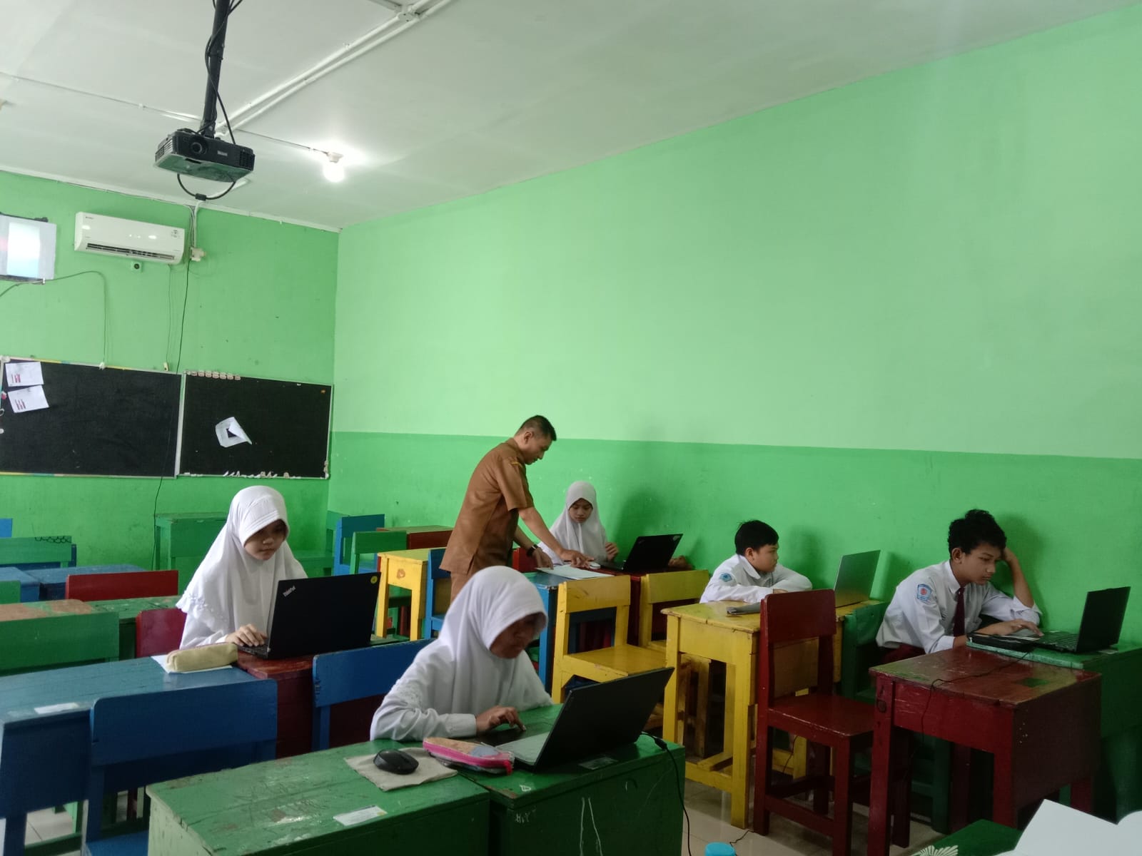 sd muhammadiyah 12 sby